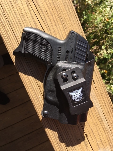 ruger ec9s black 9mm 3.12 inch barrel 7 rounds with manual safety