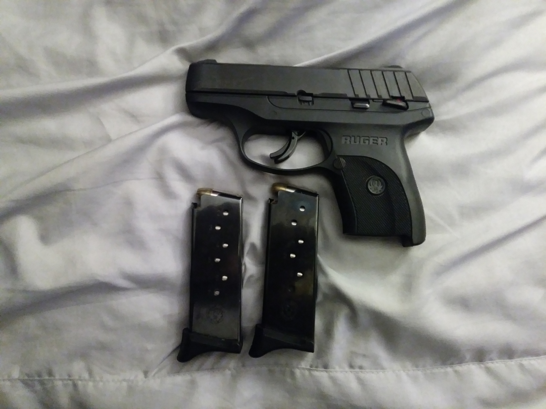ruger ec9s black 9mm 3.12 inch barrel 7 rounds with manual safety
